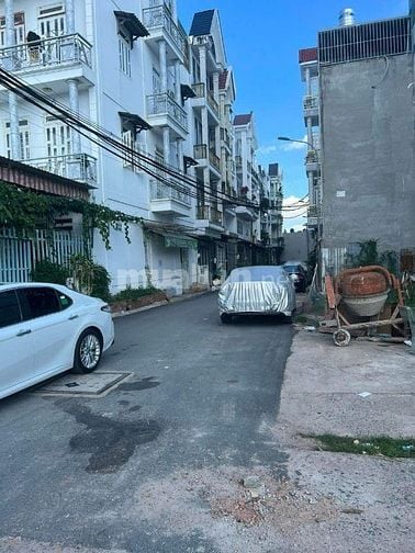 Bán lô đất hẻm 2 mặt tiền đường Hiệp Thành, Q12 ngay chợ Hiệp Thành
