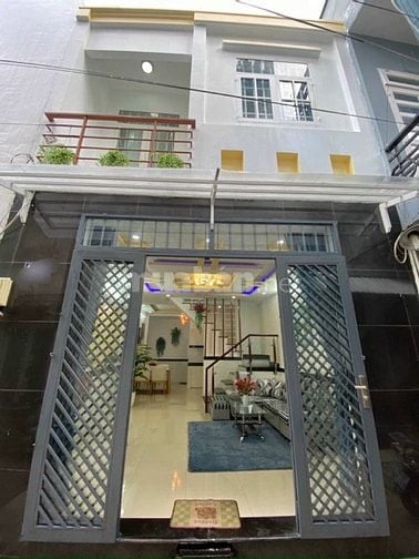 Cần bán căn Quốc lộ 1, Xã Tân Quý Tây, Bình Chánh giá 2tỷ800tr 56m2 