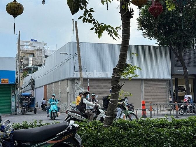 Siêu phẩm DT: 11x36m nhà góc 2 Mặt tiền kinh doanh Quang Trung,