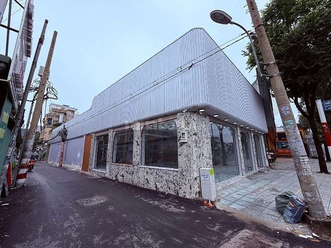 Siêu phẩm DT: 11x36m nhà góc 2 Mặt tiền kinh doanh Quang Trung,