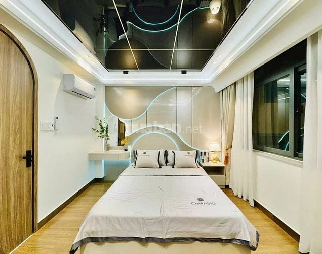 Đi nước ngoài định cư bán gấp nhà ở đường Lý Chính Thắng, phường 9, qu