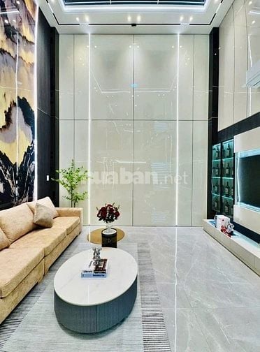 Đi nước ngoài định cư bán gấp nhà ở đường Lý Chính Thắng, phường 9, qu
