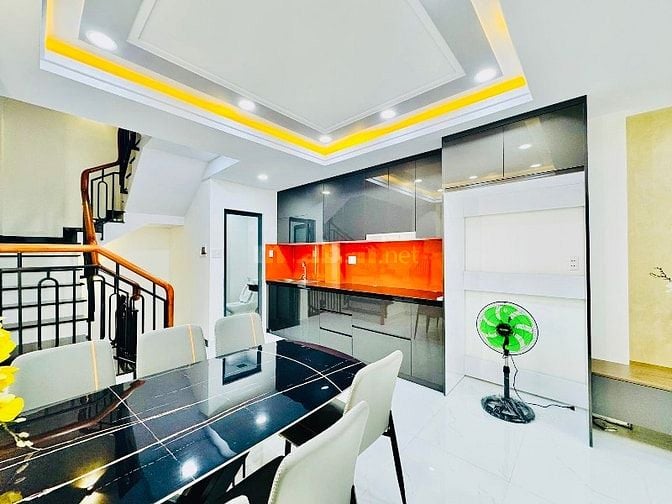 Bán nhà mới rẻ đẹp 4 tầng hxh (4x10) 448/14 QUANG TRUNG p10 Gò Vấp 