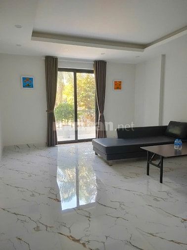Bán nhà vườn GD2 tại khu đô thị Vĩnh Hoàng, dt 115m2 nhà 3.5 tầng đẹp