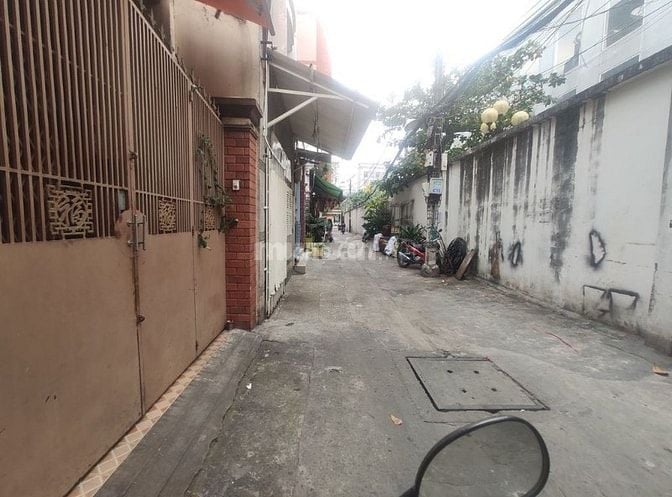 Nhà bán p1 Q6, khu người Hoa, hẻm không ngập 
