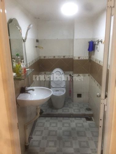 Cho thuê mặt bằng phạm văn bạch tân bình