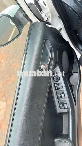 Kia K3 2015 1.6 MT - 80000 km