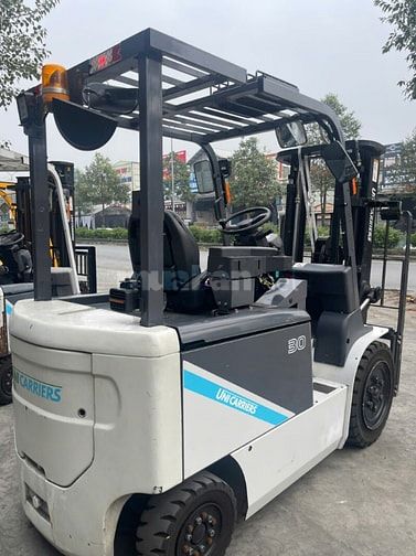 Bán Nâng Điện Ngồi Lái UNICARRIERS 3 Tấn Nhật Bản