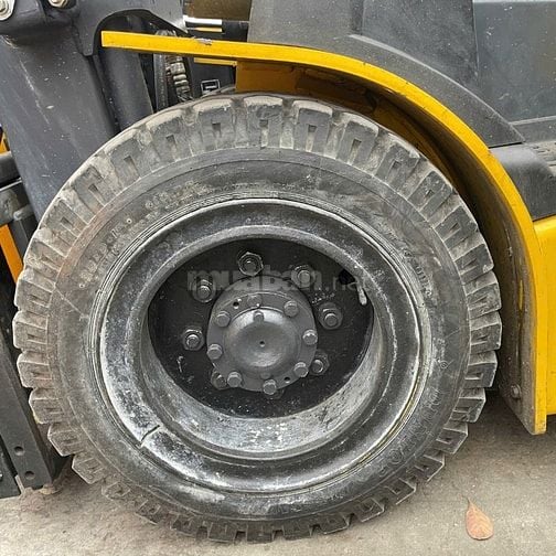 Bán Xe Nâng Điện Ngồi Lái KOMATSU 3 Tấn Nhật Bản