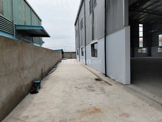 BÁN NHÀ XƯỞNG MỚI XÂY KHU CÔNG NGHIỆP ĐỨC HÒA 3