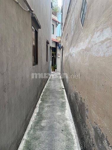 Chia gia sản cho con nên chính chủ cần bán nhà đường Nguyễn Khoái.