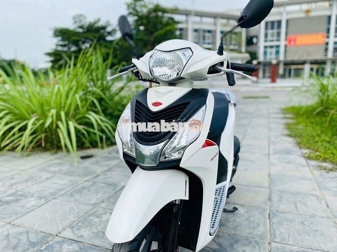 HONDA VISION TRẮNG ĐỎ XE NGUYÊN BẢN 2021