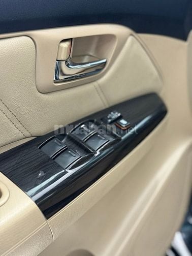 TOYOTA FORTUNER 2.7V 4x2 - MODEL 12/2016