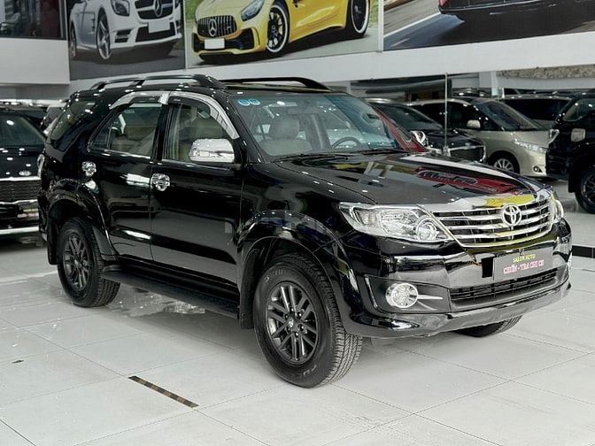 TOYOTA FORTUNER 2.7V 4x2 - MODEL 12/2016