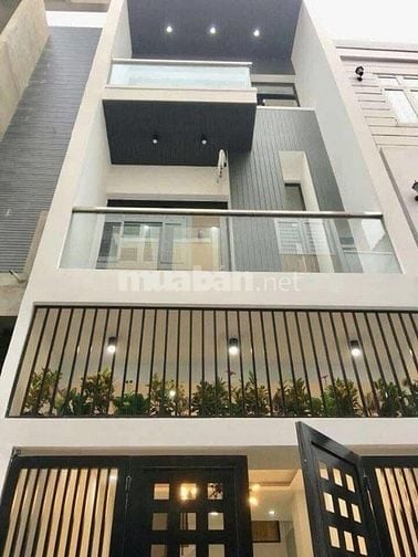Chủ gửi bán dùm nhà Nhật Tảo, Quận 10 giá: 2Tỷ440 diện tích: 60m2 