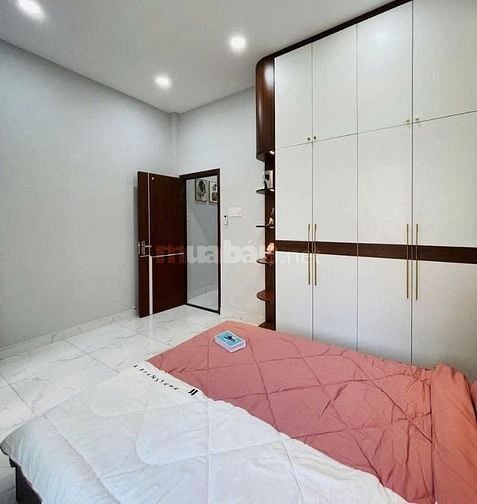 Bán nhà Nguyễn Đình Chiểu, PN gần chợ Nguyễn Đình Chiểu 42m2 2ty890 