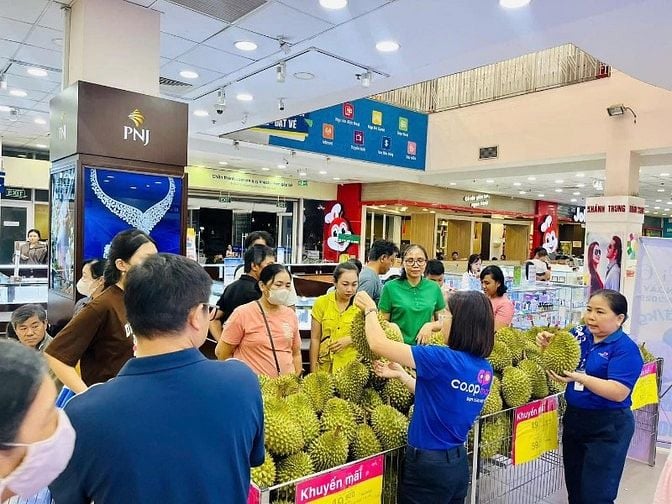 SIÊU THỊ Tuyển Gấp LĐPT Trung Tuổi Dịp Hè Làm Tạp Vụ-Bán Hàng-Bảo Vệ 