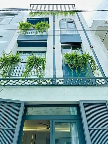 Nhà ngộp bán gấp Nguyễn Phúc Nguyên, p.10, Quận 3. Giá 3,02 tỷ/60m2
