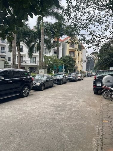 Cho thuê sàn văn phòng tầng 3 khu BT số 2 Đỗ Đức Dục