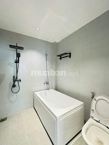 Nhà ngộp bán gấp Nguyễn Phúc Nguyên, p.10, Quận 3. Giá 3,02 tỷ/60m2