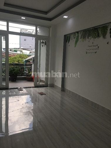 MẶT TIỀN PHÚ NHUẬN NGUYÊN CĂN CHO THUÊ