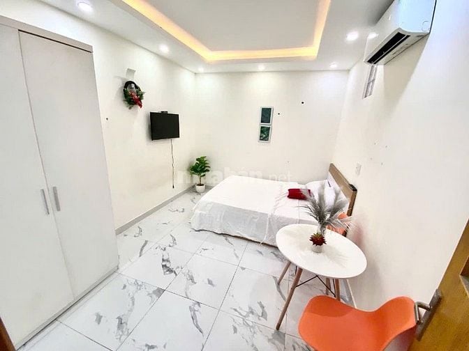 🌟 PHÒNG ĐẸP - CĂN HỘ DỊCH VỤ – GIỜ GIẤC TỰ DO 🌟 Đc : Giải Phóng, P4