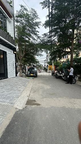 💥 SIÊU PHẨM NHÀ PHỐ HIỆN ĐẠI – HẺM XE HƠI TRÁNH 6M – SÁT Q7 giá 9.2T