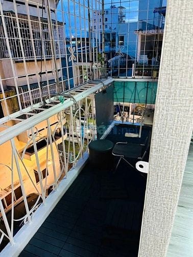 Cho thuê căn hộ lầu 2, lô B C.cư 518 Võ Văn Kiệt, P. Cầu Kho, Q.1 giá 
