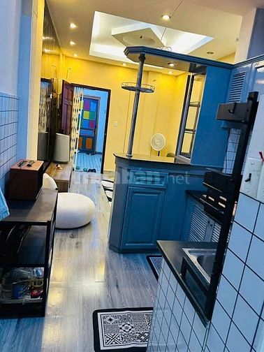 Cho thuê căn hộ lầu 2, lô B C.cư 518 Võ Văn Kiệt, P. Cầu Kho, Q.1 giá 