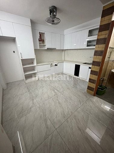 Q12-5ty1-nguyễn-thị-kiểu-3-tầng-nhà-mới vô ở liền gần chợ trường học.