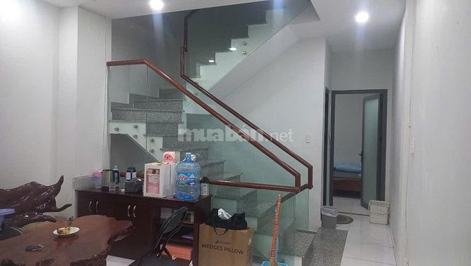 Cho thuê nhà nguyên căn Địa chỉ: 36 Bàu cát 3, P14, Tân Bình, 4x15m