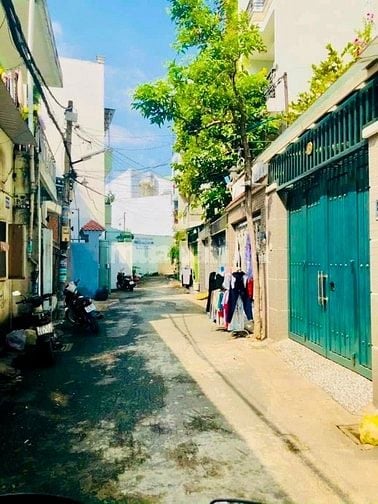 Bán nhà rẻ đẹp hẻm xe hơi (4,5x10) 498/ Nguyễn Văn Công p3 Gò Vấp (175