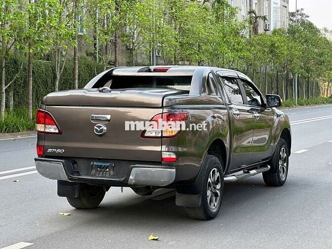 Bán Mazda BT50 sx 2018 ATH 2.2AT 4x2 lỗi tặng xe