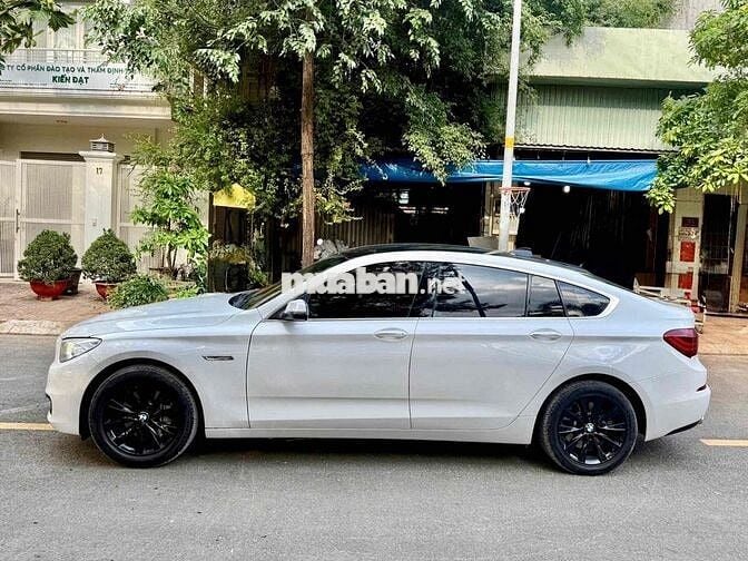 BMW 528i GT model 2015