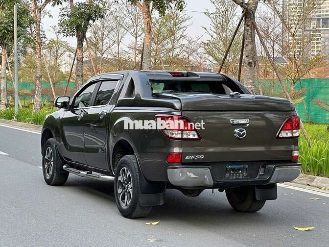Bán Mazda BT50 sx 2018 ATH 2.2AT 4x2 lỗi tặng xe