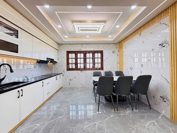 Bán gấp nhà ở đường Phan Đình Phùng, phường 15, quận Phú Nhuận, giá 2 