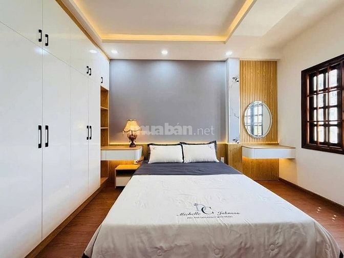 Bán gấp nhà ở đường Phan Đình Phùng, phường 15, quận Phú Nhuận, giá 2 