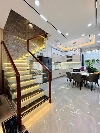 Chốt ngay căn nhà 54m2 ngay Võ Oanh, Bình Thạnh. Giá: 3 Tỷ 025tr, SHR