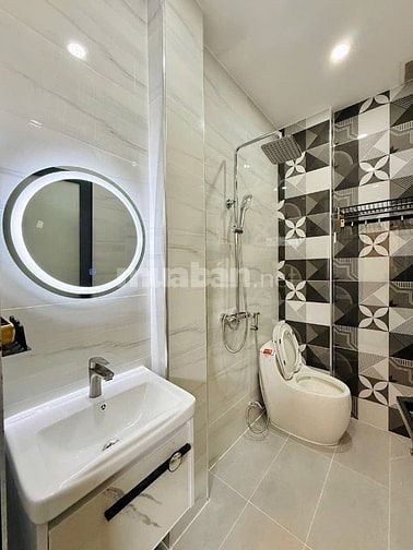Chốt ngay căn nhà 54m2 ngay Võ Oanh, Bình Thạnh. Giá: 3 Tỷ 025tr, SHR