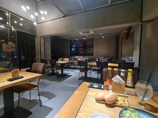 🍕 CHO THUÊ NHÀ HÀNG MẶT TIỀN PHAN XÍCH LONG CÓ HẦM - CỰC PHẨM