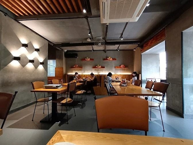 🍕 CHO THUÊ NHÀ HÀNG MẶT TIỀN PHAN XÍCH LONG CÓ HẦM - CỰC PHẨM