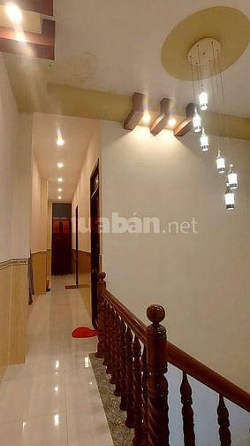 Bán nhà bình Chánh sổ Hồng riêng 