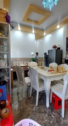Bán nhà bình Chánh sổ Hồng riêng 