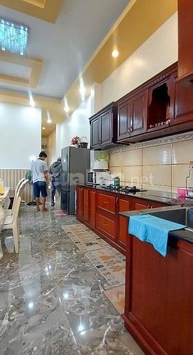 Bán nhà bình Chánh sổ Hồng riêng 