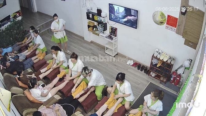 Chuổi spa quận 1 đông khách  cần tuyển kỷ thuật viên 