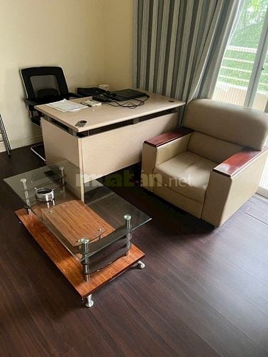 thanh lý đồ dùng văn phòng ( hùng0989836785