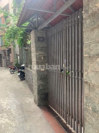 Bán nhà phố Bồ Đề, Long Biên, mặt bằng 98m2, nhà xây 3 tầng có sân