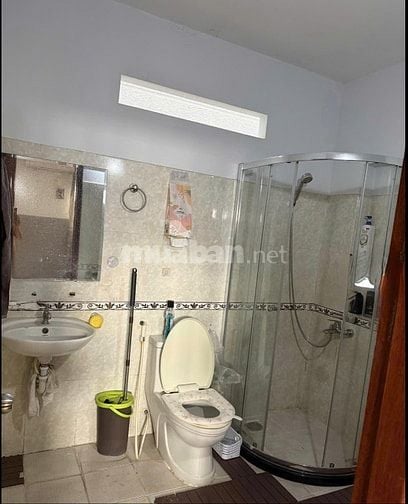 Mặt tiền kinh doanh Nguyễn súy  4x19m cấp 4 lững