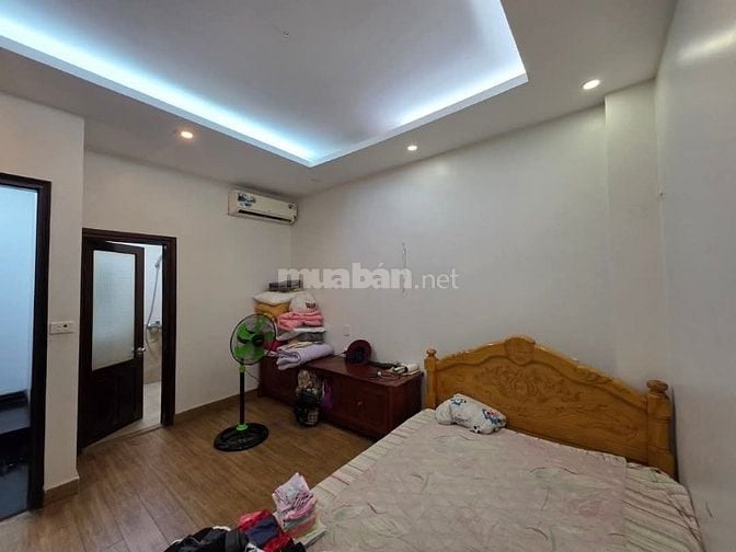 Bán nhà phân lô ôtô tránh, phố Lâm Hạ, Long Biên, 82m2, 5 tầng, MT 6m