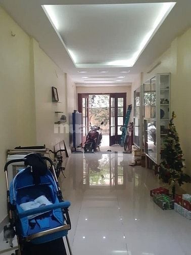 Nhà ngõ ô tô tránh phố Phạm Ngọc Thạch, kinh doanh, 55m2, 5 tầng